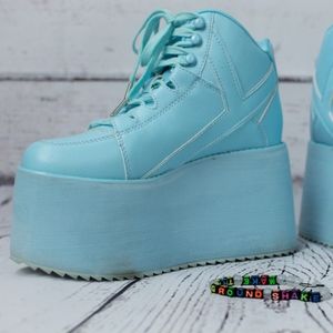 YRU Qozmo Baby Blue Platform Sneaker